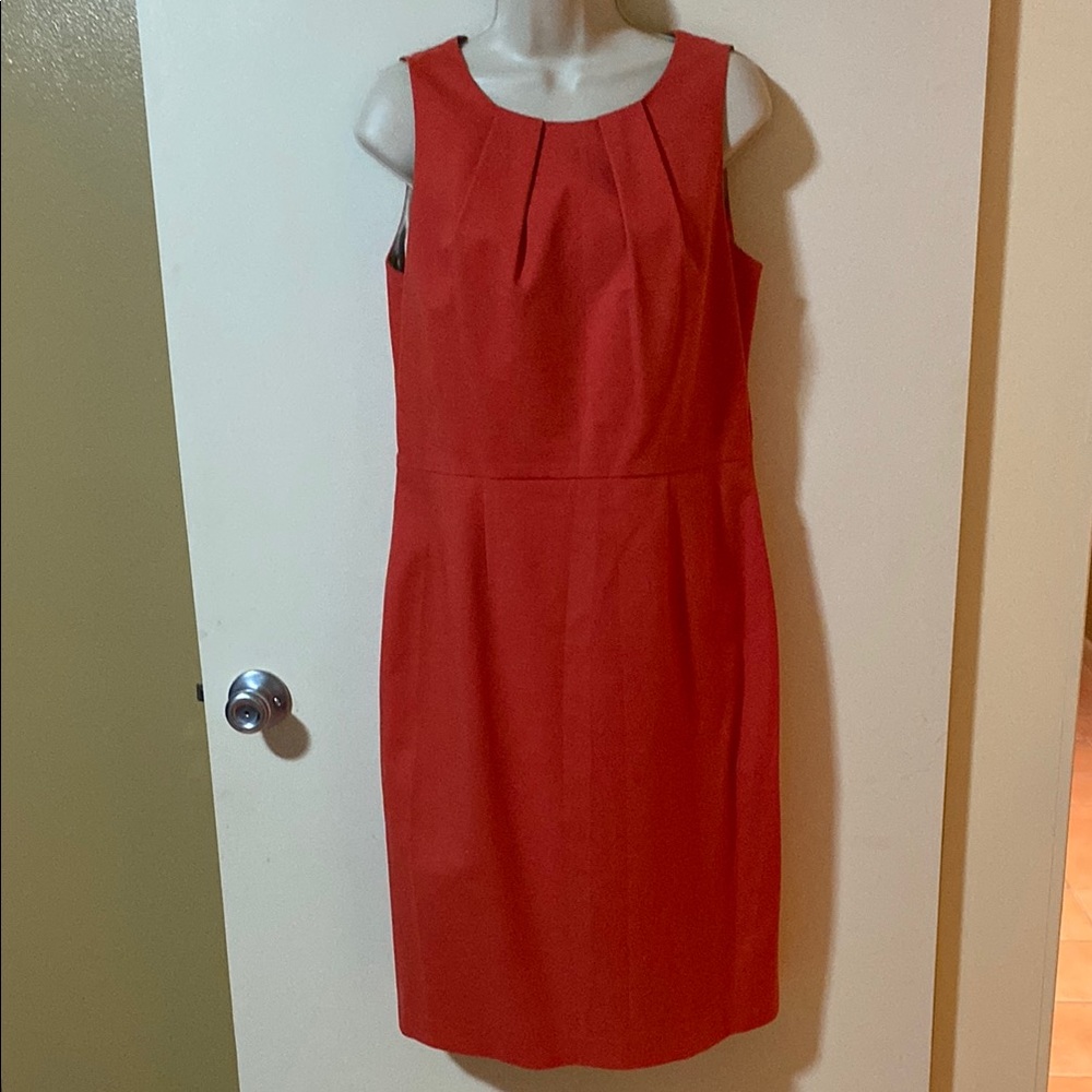 Red Sleeveless Sheath Midi Dress for Work